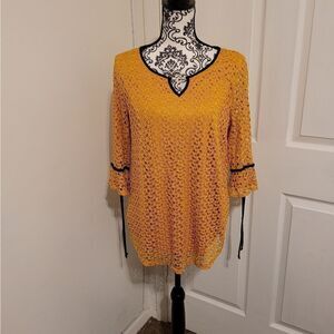 Olivia blu Crochet top‎